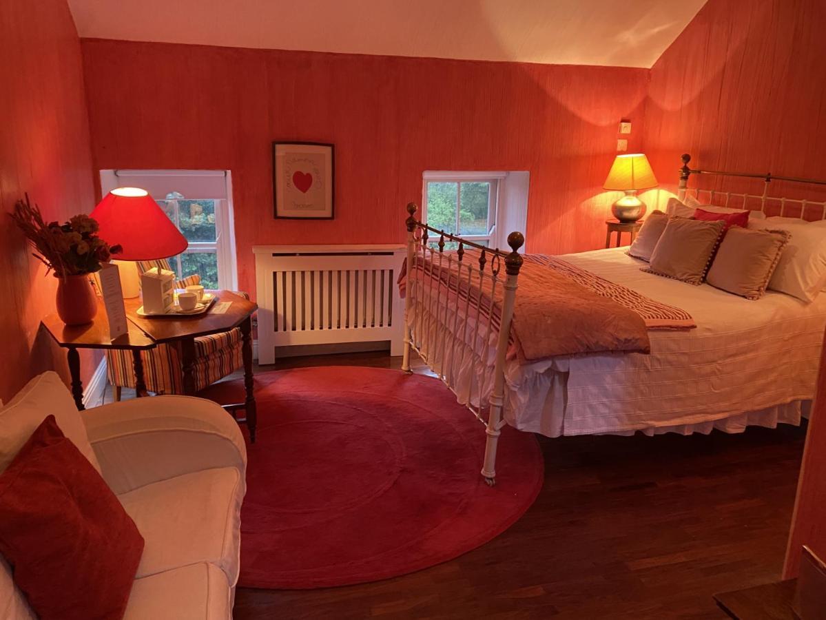 Barnabrow Country House Killinagh Exterior photo